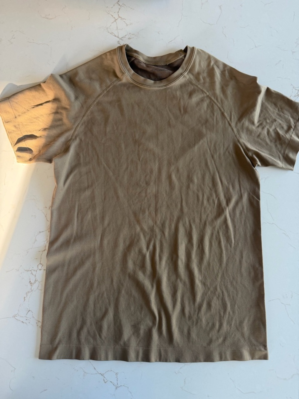 Fabletics Men's Short Sleeve Crew in Tan Fitness Active / small